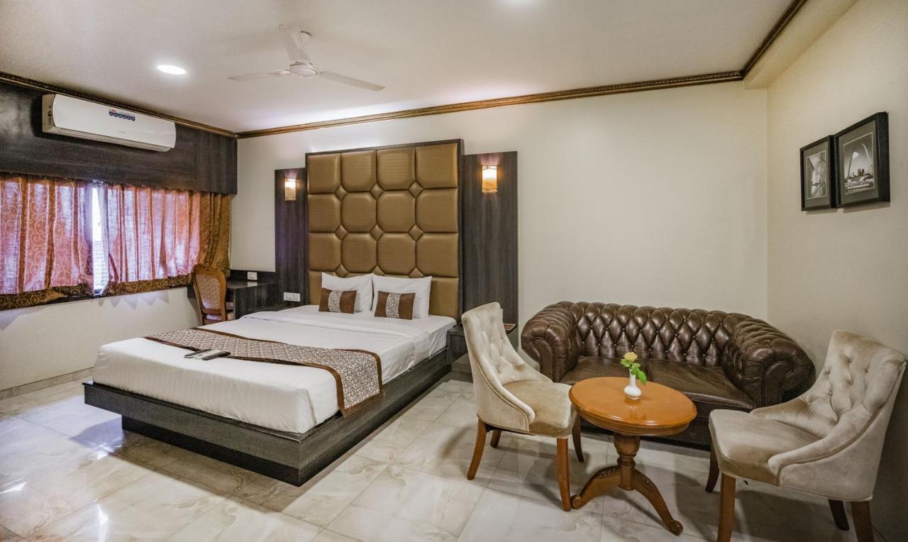 Hotel 24 Seven Nashik Luaran gambar