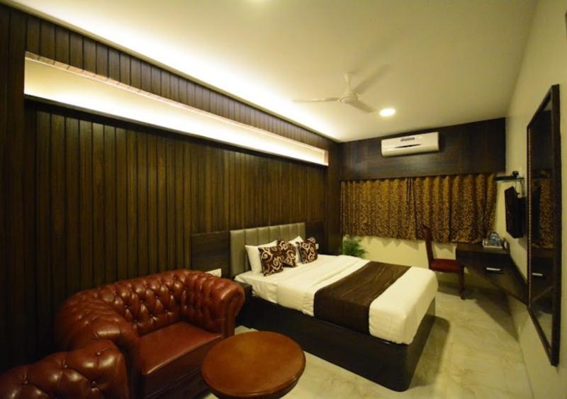 Hotel 24 Seven Nashik Luaran gambar