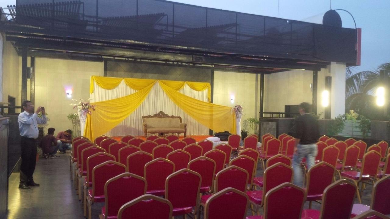 Hotel 24 Seven Nashik Luaran gambar